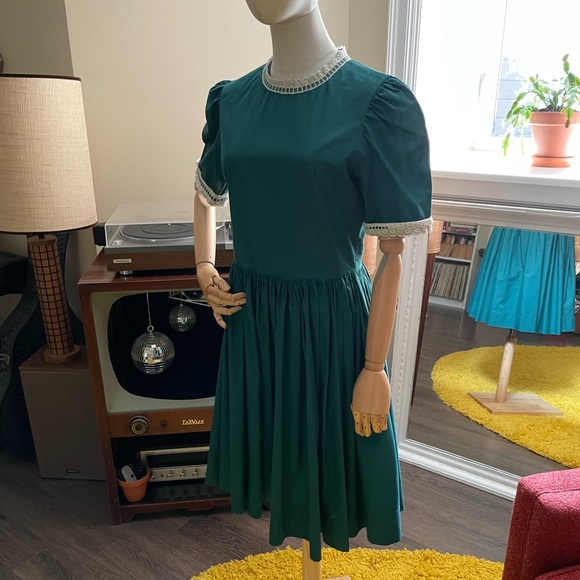 Prairie Dress 🧺 - Picture 4 of 4